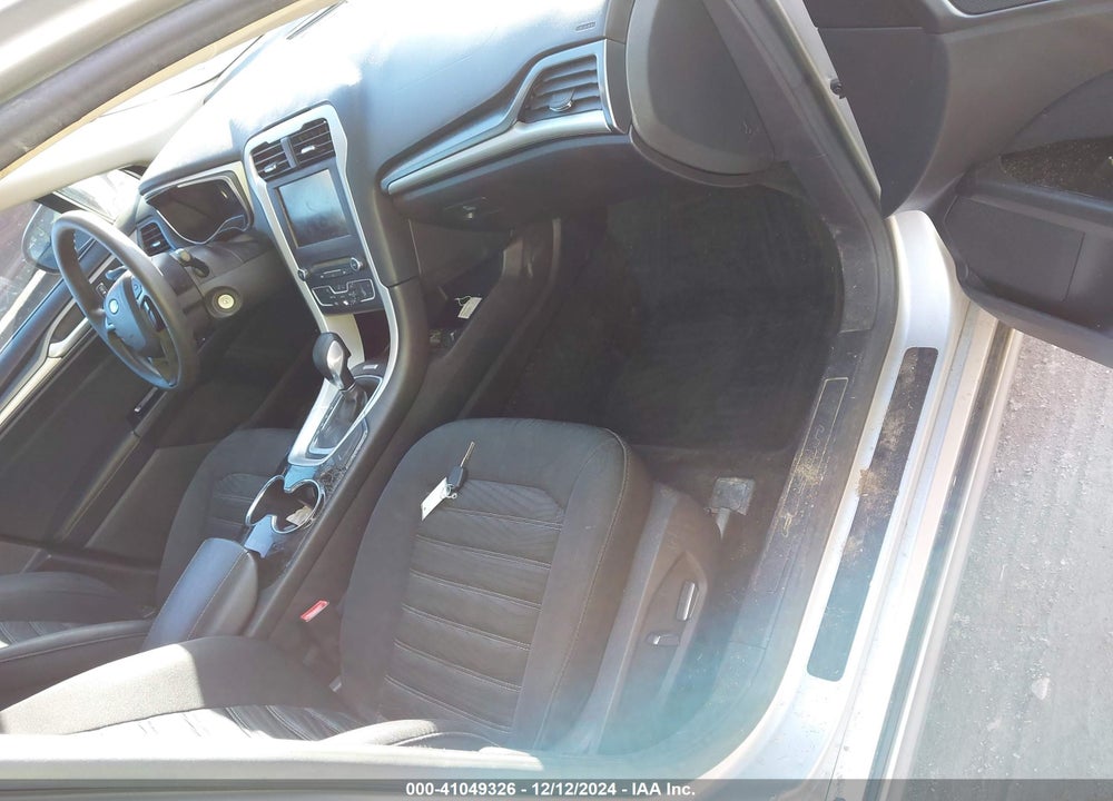 2016 FORD FUSION SE VIN: 3FA6P0H78GR189892
