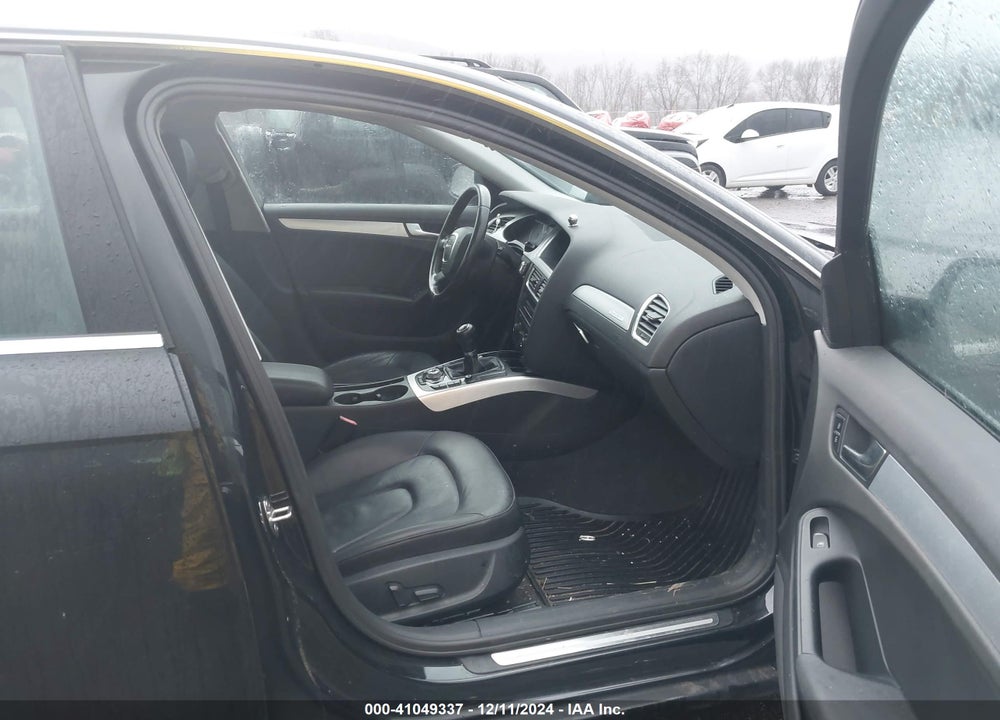 2011 AUDI A4 2.0T PREMIUM VIN: WAUHFAFL4BN019999