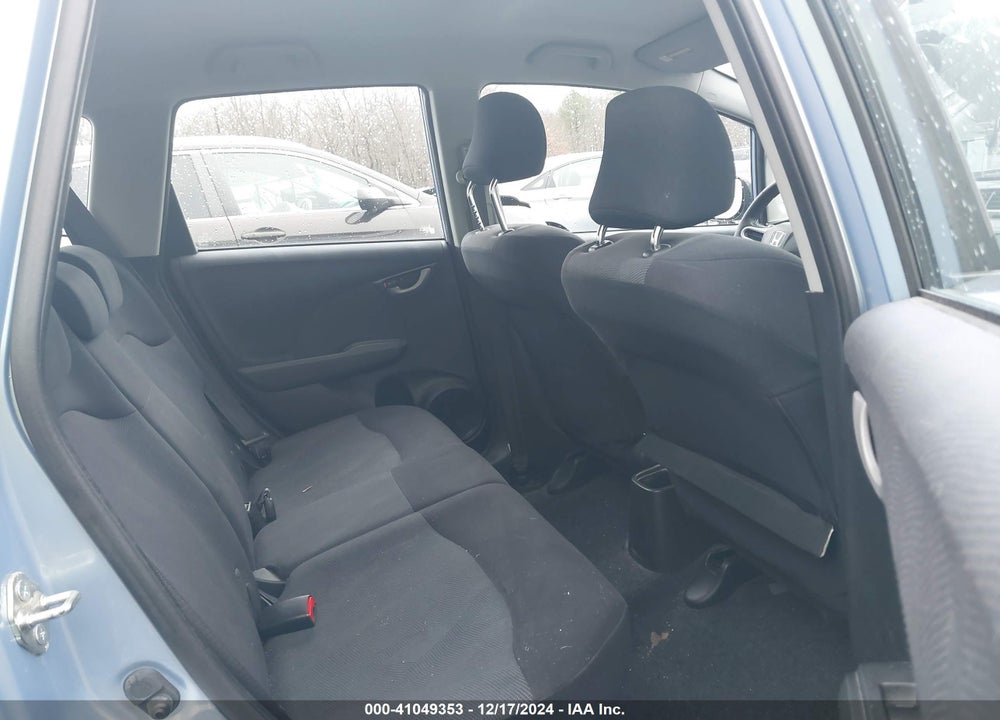 2009 HONDA FIT VIN: JHMGE88449S031676