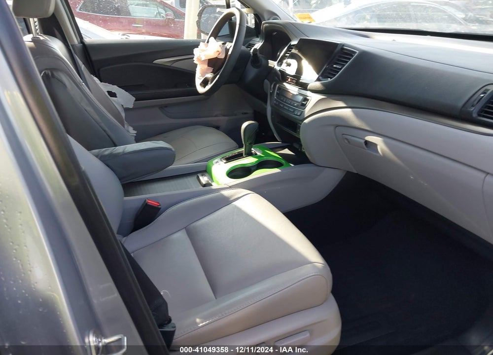 2019 HONDA PILOT EX-L VIN: 5FNYF6H55KB039370