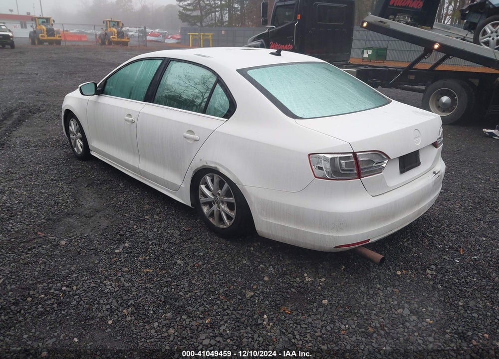 2013 VOLKSWAGEN JETTA 2.5L SE VIN: 3VWBP7AJXDM397656