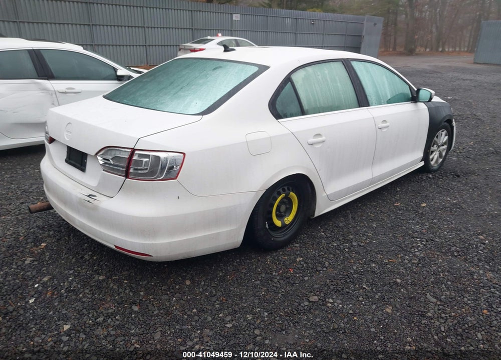 2013 VOLKSWAGEN JETTA 2.5L SE VIN: 3VWBP7AJXDM397656