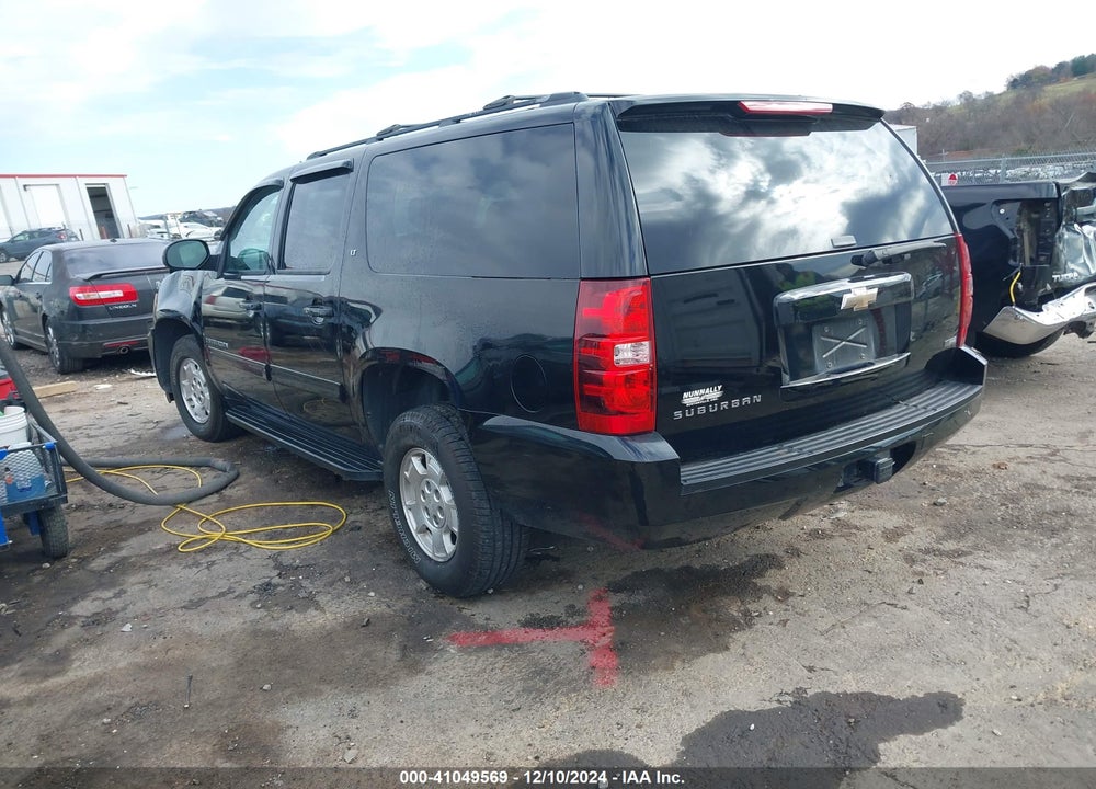 2009 CHEVROLET SUBURBAN 1500 LT1 VIN: 1GNFK26339R266467