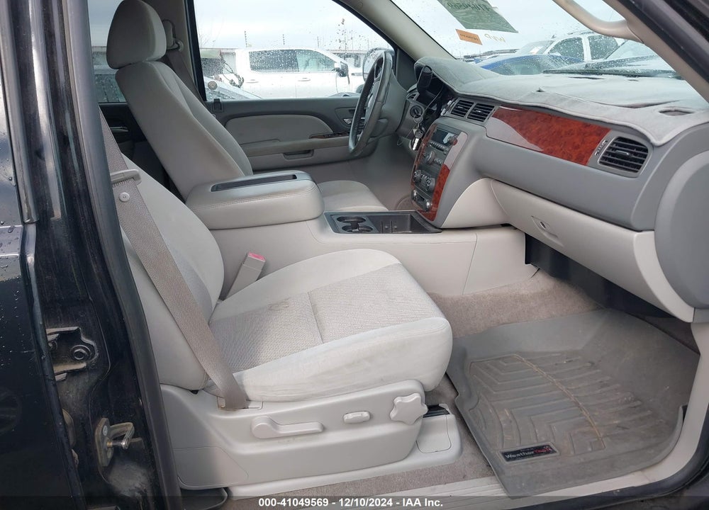 2009 CHEVROLET SUBURBAN 1500 LT1 VIN: 1GNFK26339R266467