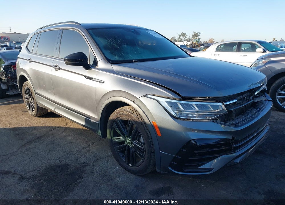 2022 VOLKSWAGEN TIGUAN 2.0T SE R-LINE BLACK VIN: 3VVCB7AX5NM075844