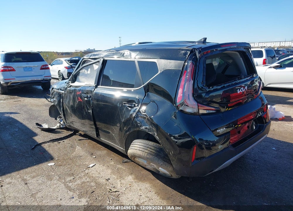 2024 KIA SOUL LX VIN: KNDJ23AU1R7239529