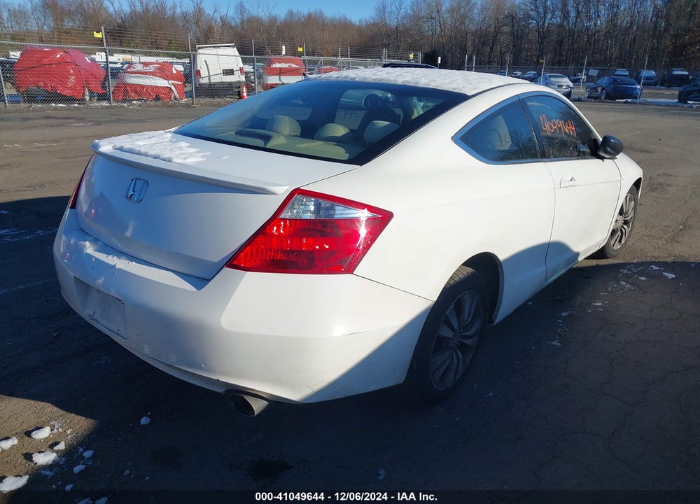 2009 HONDA ACCORD 2.4 LX-S VIN: 1HGCS123X9A025016