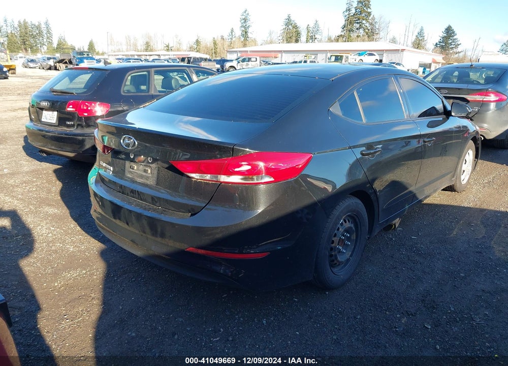 2018 HYUNDAI ELANTRA SE VIN: 5NPD74LF5JH272245