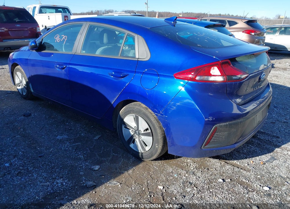 2021 HYUNDAI IONIQ HYBRID BLUE VIN: KMHC65LC3MU252852