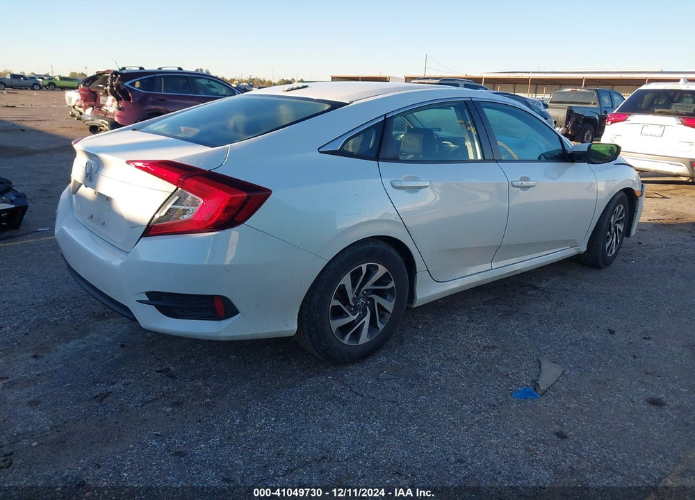 2017 HONDA CIVIC VIN: 19XFC2F74HE017114