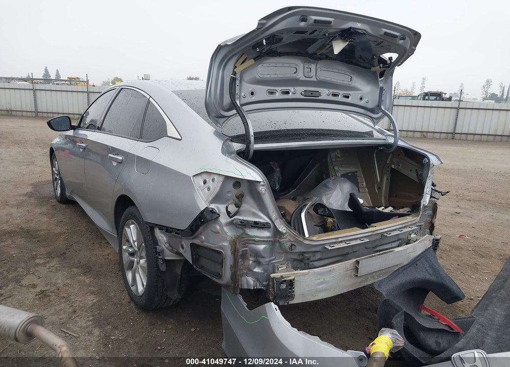 2018 HONDA ACCORD LX VIN: 1HGCV1F1XJA156757