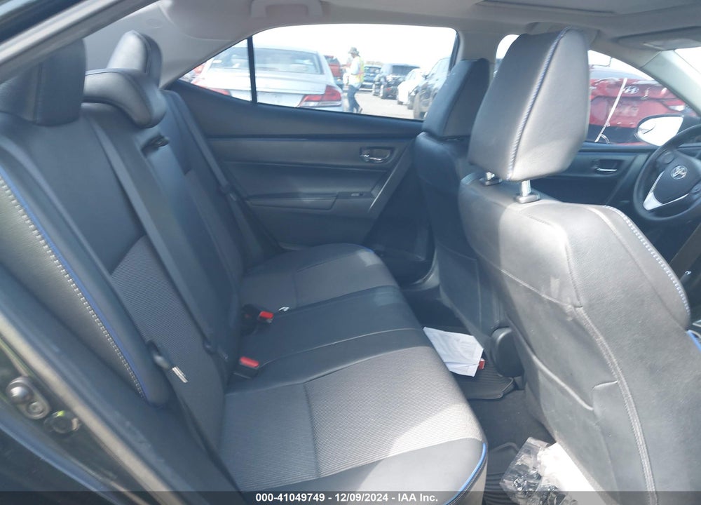 2017 TOYOTA COROLLA SE VIN: 5YFBURHE5HP648694