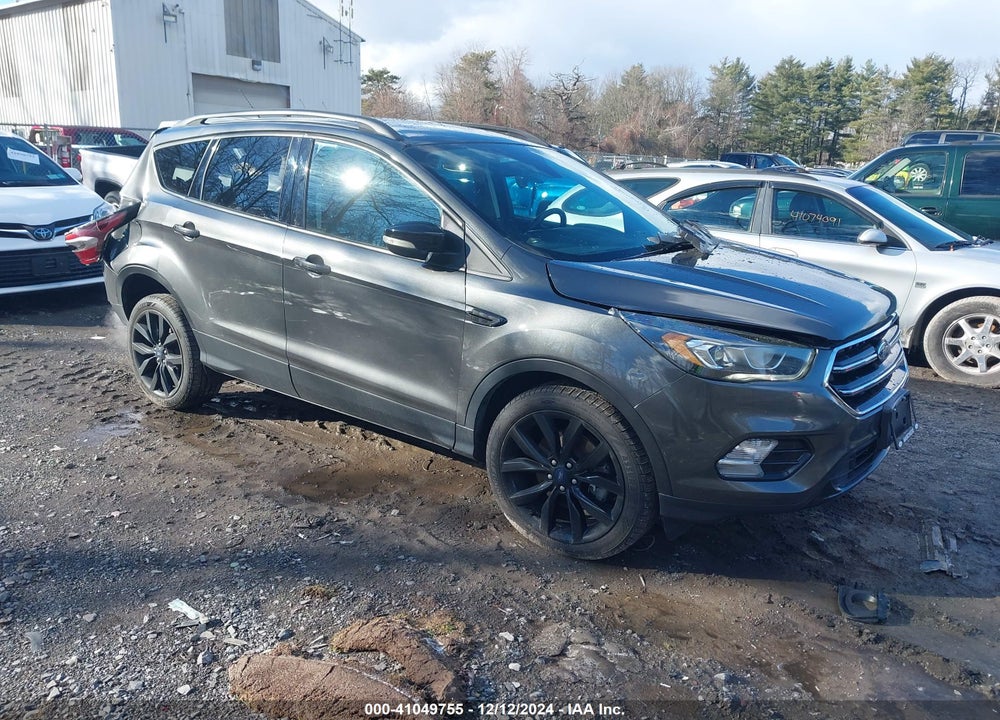 2017 FORD ESCAPE TITANIUM VIN: 1FMCU9J99HUF00760