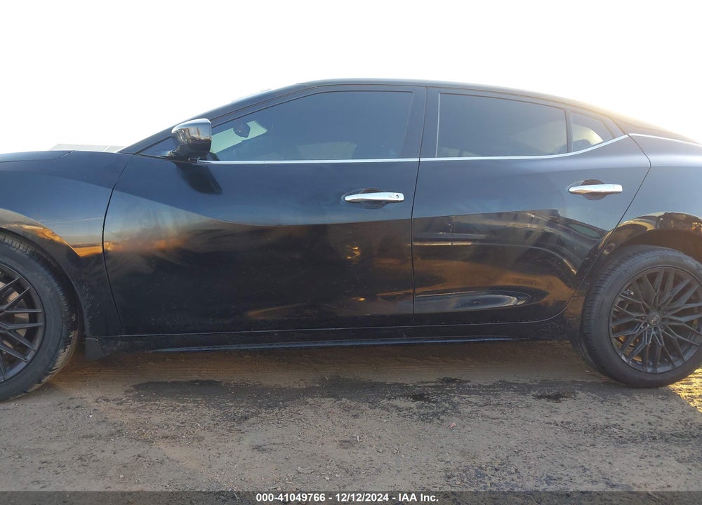 2019 NISSAN MAXIMA 3.5 S VIN: 1N4AA6AV6KC383819