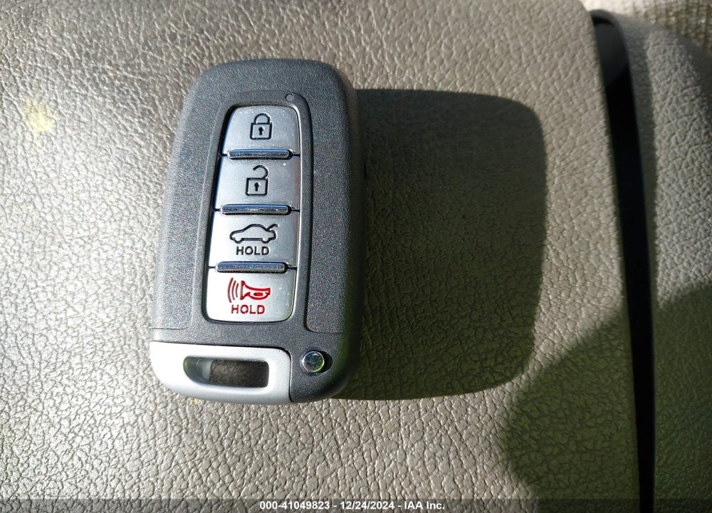 2012 HYUNDAI SONATA HYBRID VIN: KMHEC4A47CA027700