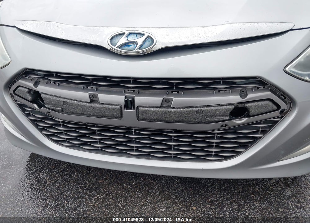 2012 HYUNDAI SONATA HYBRID VIN: KMHEC4A47CA027700