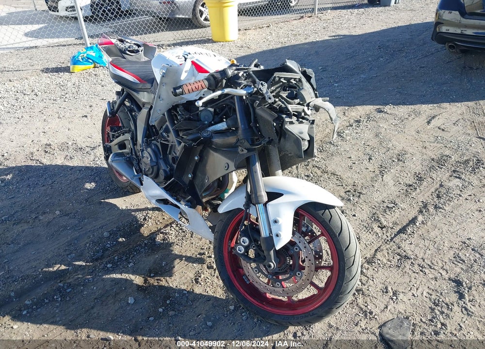 2023 YAMAHA YZFR7 VIN: JYARM38Y3PA001649