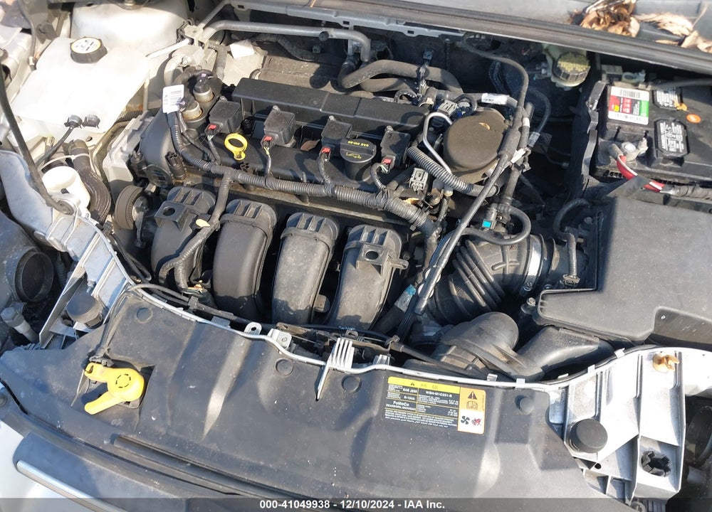 2014 FORD FOCUS SE VIN: 1FADP3K28EL273051