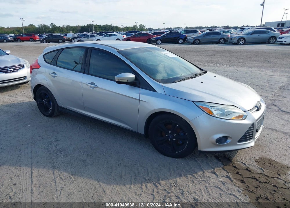 2014 FORD FOCUS SE VIN: 1FADP3K28EL273051