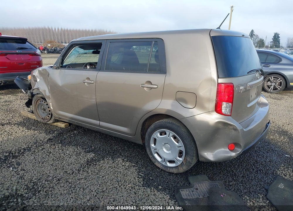 2013 SCION XB VIN: JTLZE4FE6DJ037917