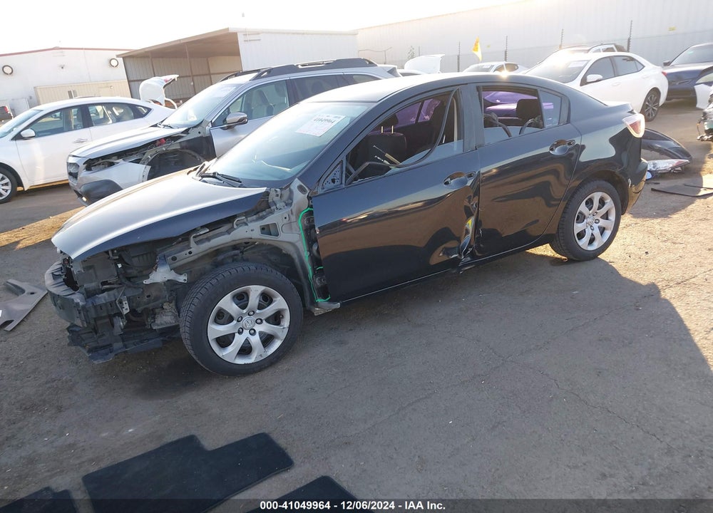2011 MAZDA MAZDA3 VIN: JM1BL1UF8B1461190