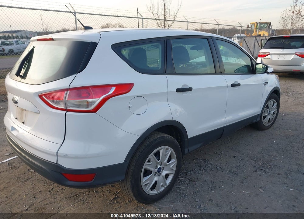 2015 FORD ESCAPE S VIN: 1FMCU0F73FUC21398