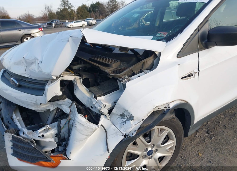 2015 FORD ESCAPE S VIN: 1FMCU0F73FUC21398