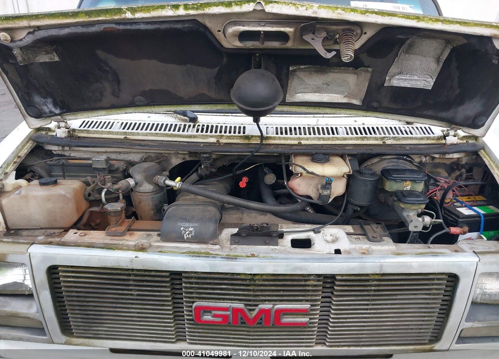 1993 GMC VANDURA G2500 VIN: 1GTEG25K8PF500874