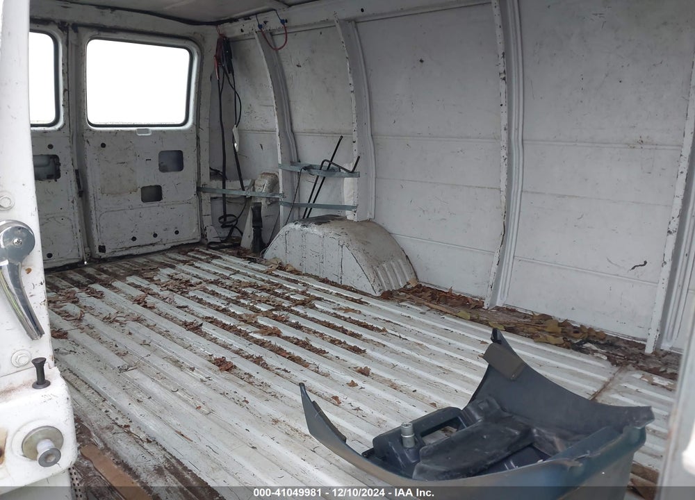 1993 GMC VANDURA G2500 VIN: 1GTEG25K8PF500874