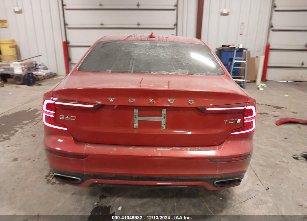 2021 VOLVO S60 VIN: 7JR102TM6MG112184