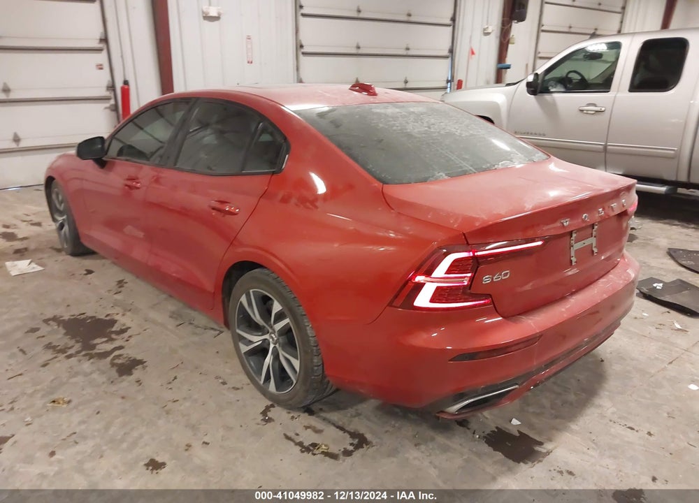2021 VOLVO S60 VIN: 7JR102TM6MG112184