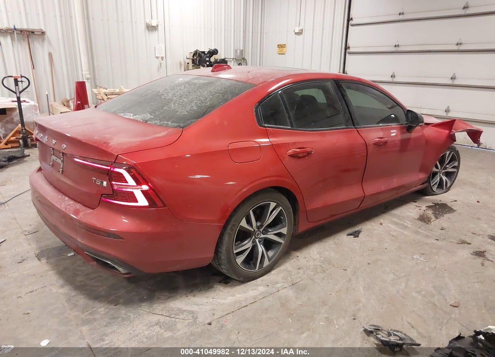 2021 VOLVO S60 VIN: 7JR102TM6MG112184