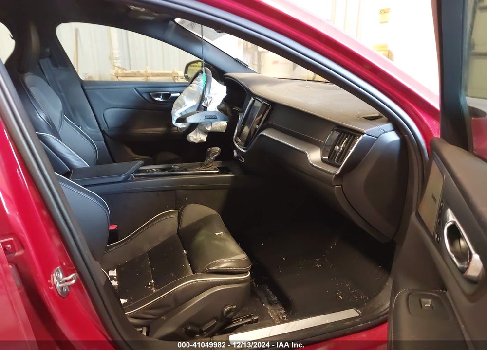 2021 VOLVO S60 VIN: 7JR102TM6MG112184