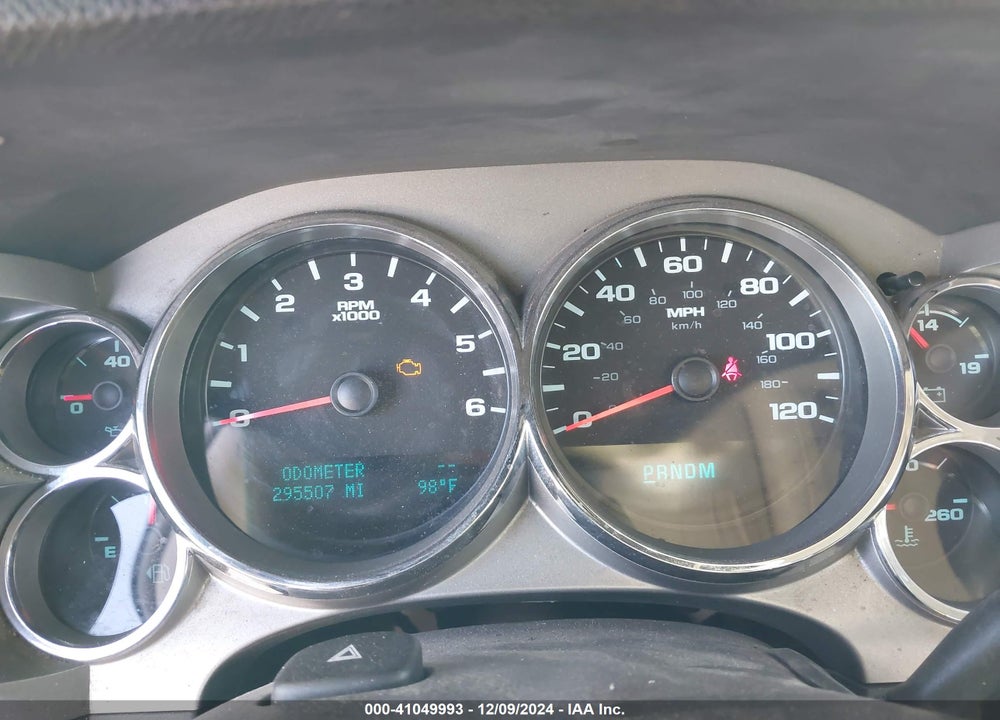 2011 GMC SIERRA 1500 SLE VIN: 1GTR1VE07BZ282324