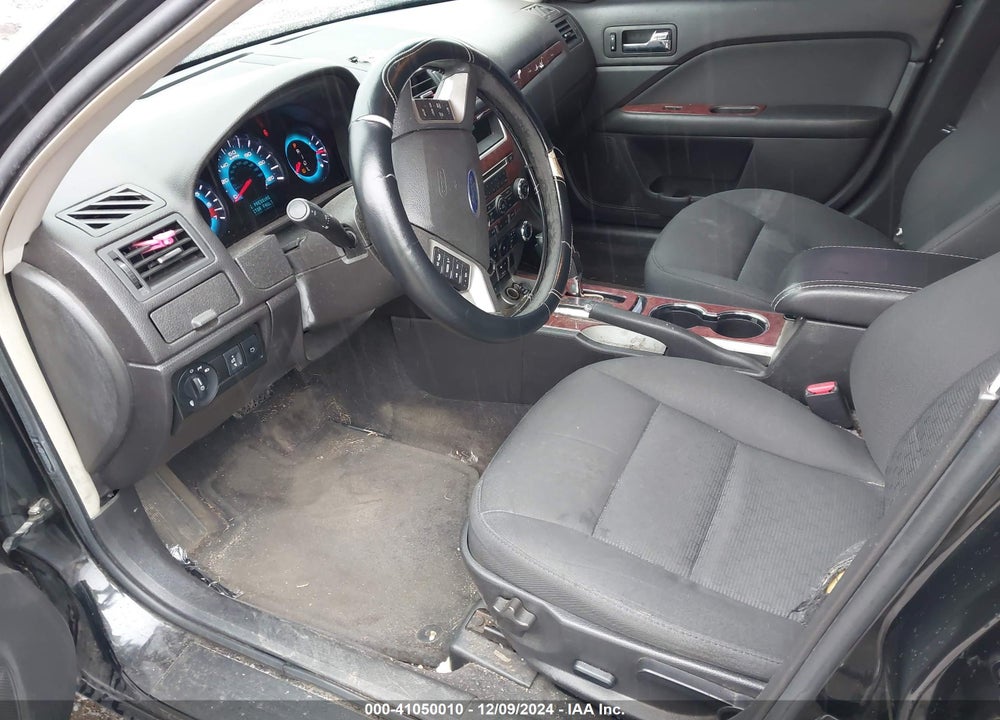 2010 FORD FUSION SE VIN: 3FAHP0HA3AR335188