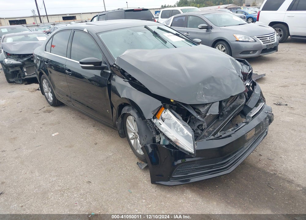 2015 VOLKSWAGEN JETTA 2.0L TDI SE VIN: 3VWLA7AJ2FM302189