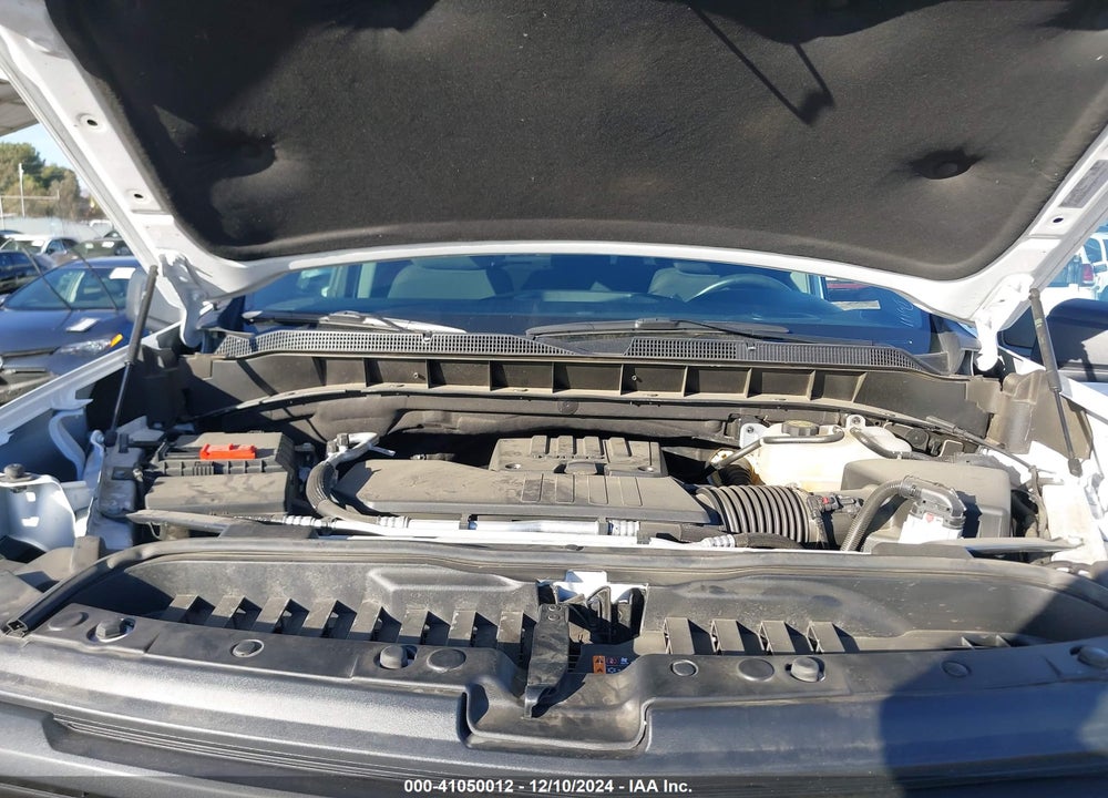 2024 CHEVROLET SILVERADO 1500 2WD STANDARD BED CUSTOM VIN: 1GCRABEK0RZ328439