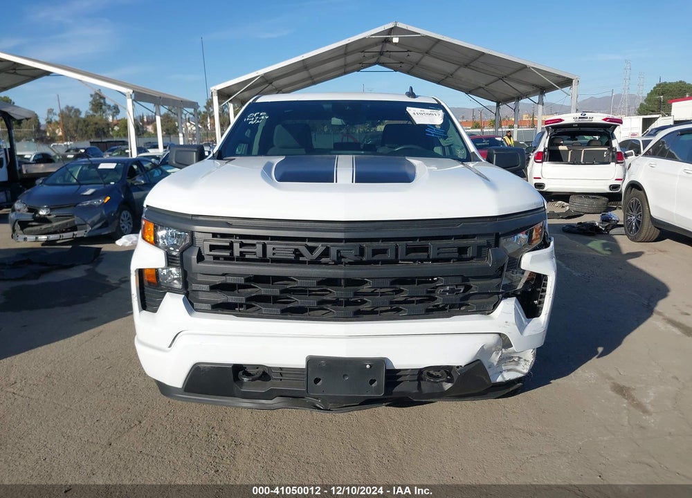 2024 CHEVROLET SILVERADO 1500 2WD STANDARD BED CUSTOM VIN: 1GCRABEK0RZ328439