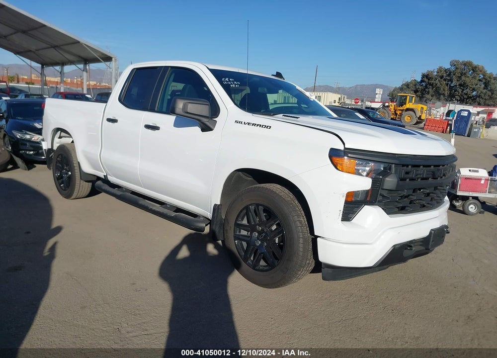 2024 CHEVROLET SILVERADO 1500 2WD STANDARD BED CUSTOM VIN: 1GCRABEK0RZ328439