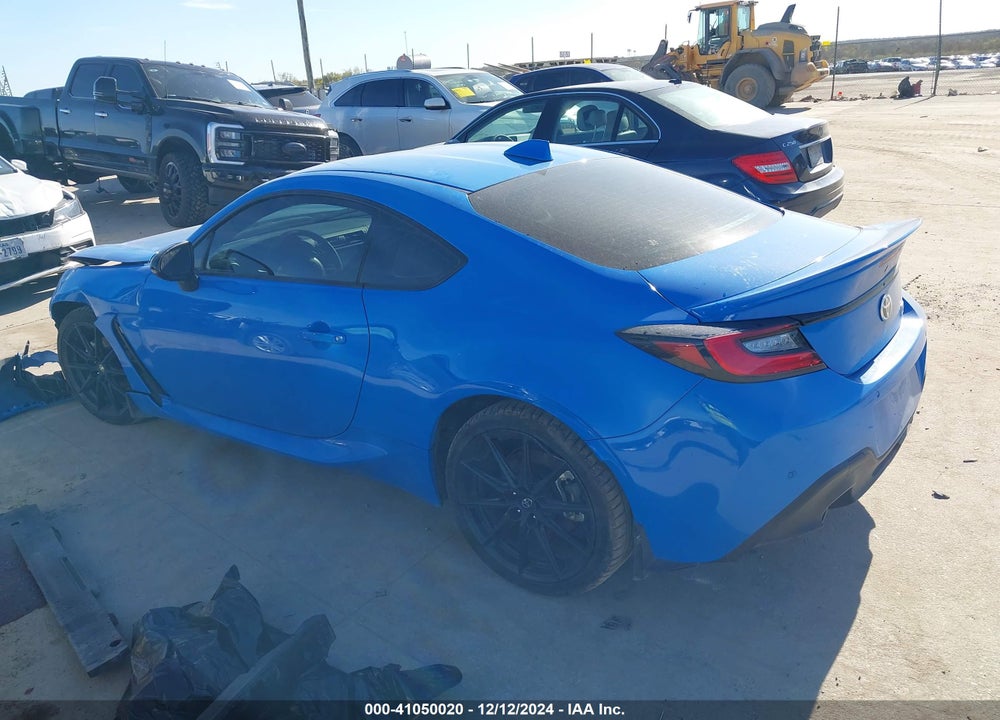 2024 TOYOTA GR 86 VIN: JF1ZNBE19R8750040