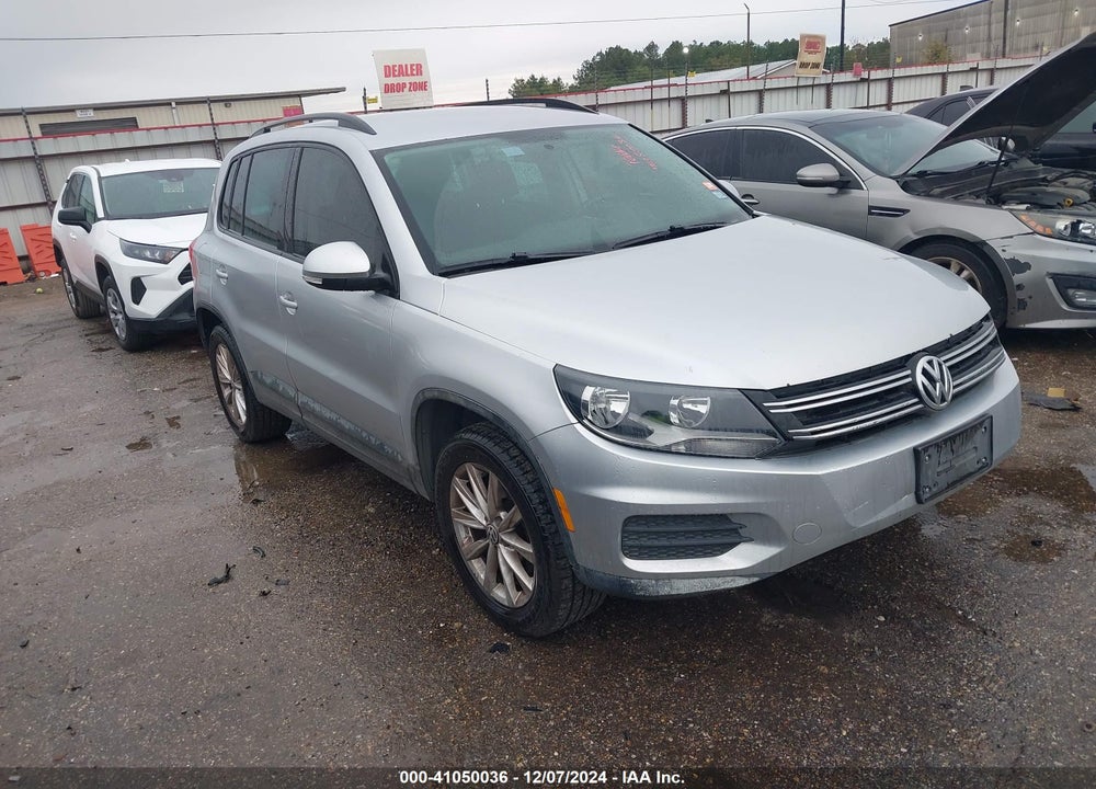 2015 VOLKSWAGEN TIGUAN SE VIN: WVGAV7AX1FW567815