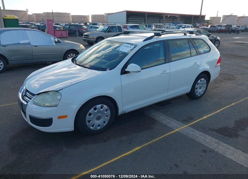 2009 VOLKSWAGEN JETTA VIN: 3VWKM71K29M275687