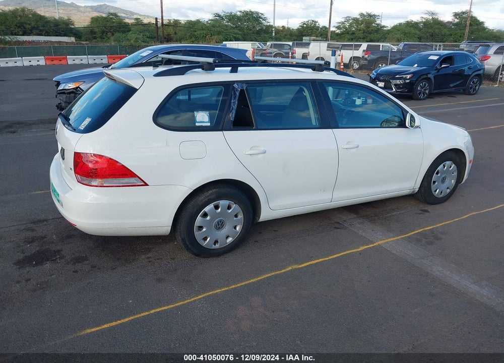 2009 VOLKSWAGEN JETTA VIN: 3VWKM71K29M275687