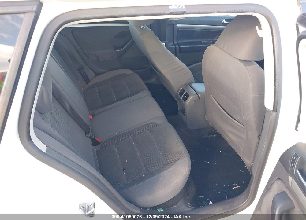 2009 VOLKSWAGEN JETTA VIN: 3VWKM71K29M275687