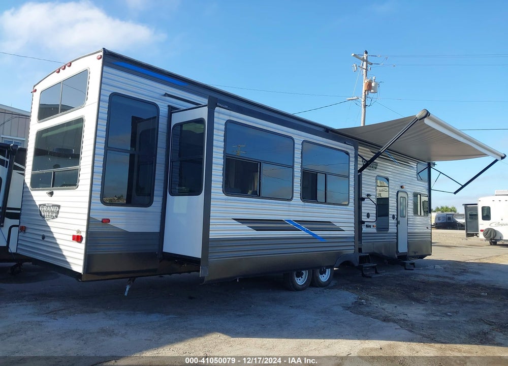 2022 SALEM OTHER VIN: 4X4TSM829NM030130