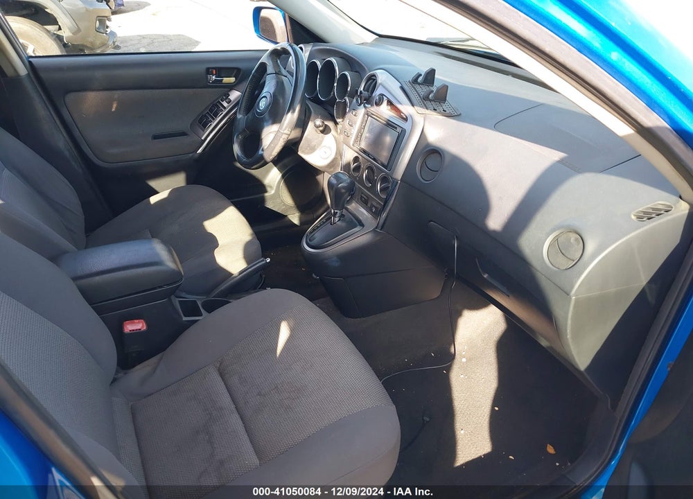 2008 TOYOTA MATRIX/XR VIN: 2T1KR32E58C690855