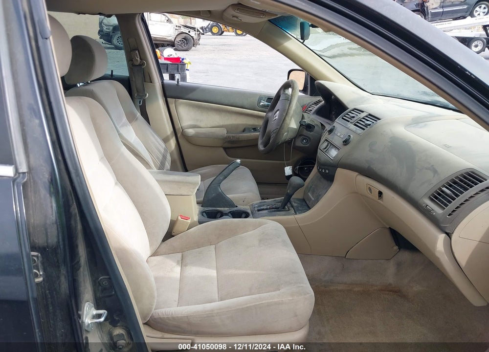 2003 HONDA ACCORD 2.4 LX VIN: JHMCM56363C012722