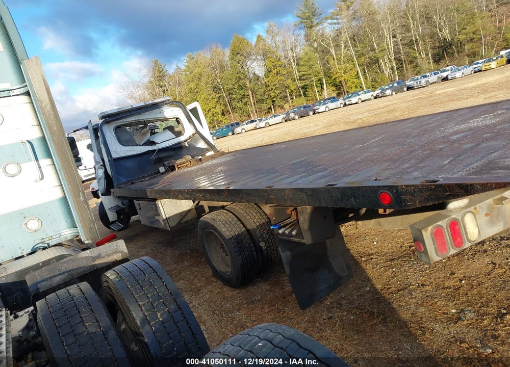 2005 INTERNATIONAL 4300 4300 VIN: 1HTMMAAM25H681271