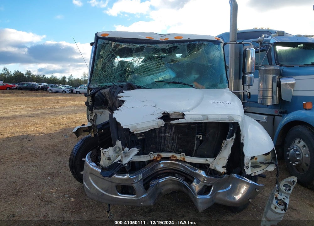 2005 INTERNATIONAL 4300 4300 VIN: 1HTMMAAM25H681271