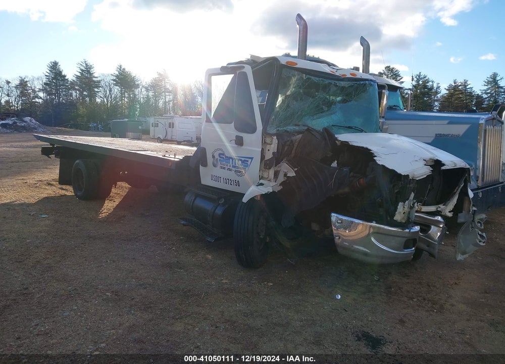 2005 INTERNATIONAL 4300 4300 VIN: 1HTMMAAM25H681271